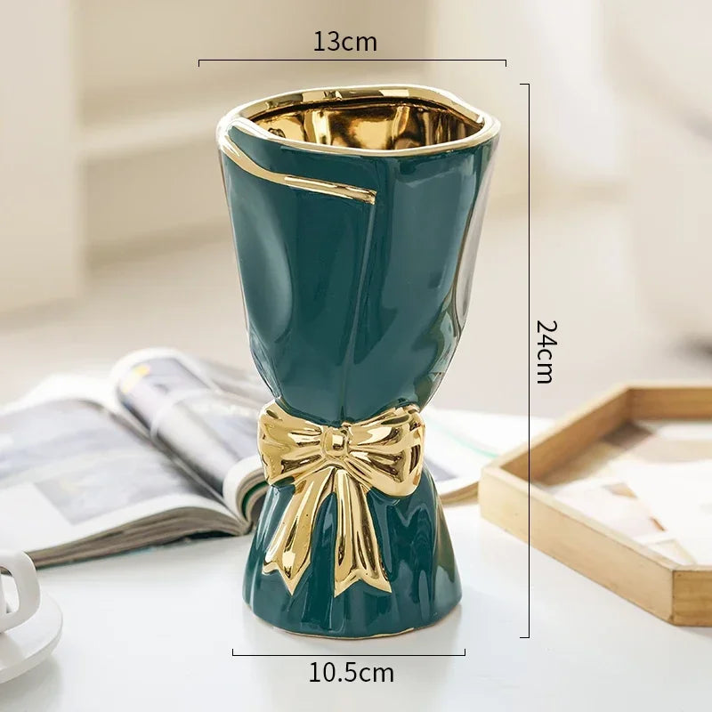 Minimalist Ceramic Decorative Vase